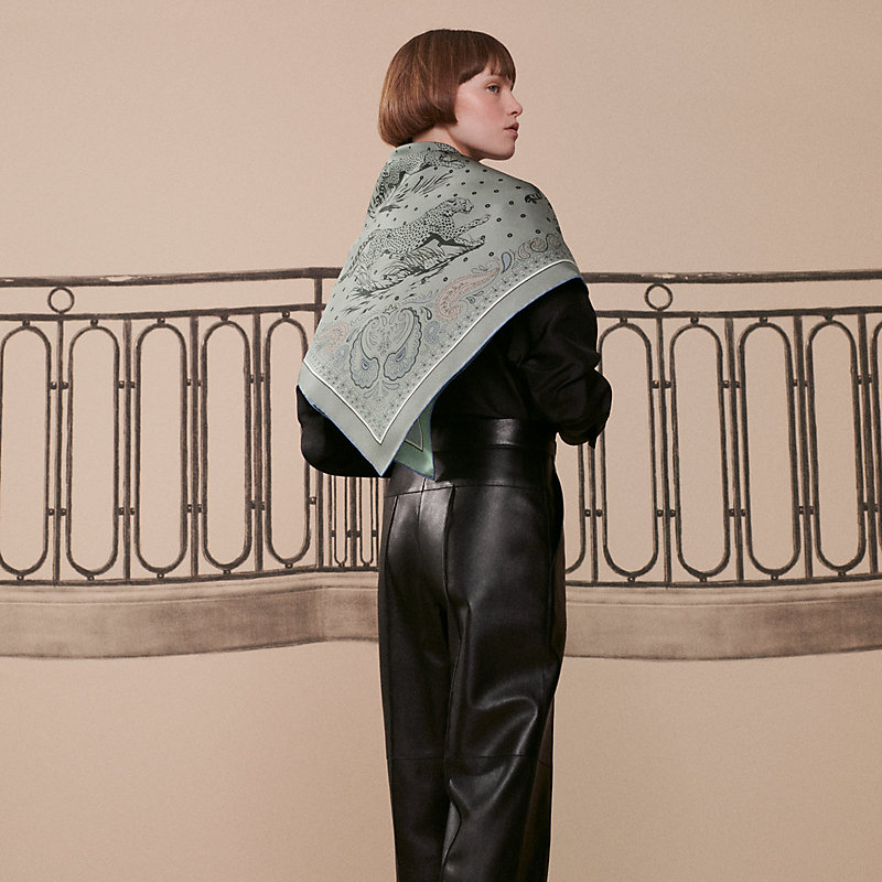 Guepards Bandana double face scarf 90 - Green | Hermès Canada